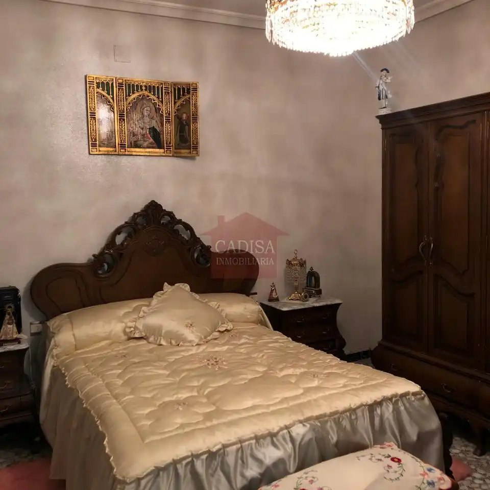 Habitación de Casa o chalet en venta en Santiago de la Puebla con Calefacción, Terraza y Trastero