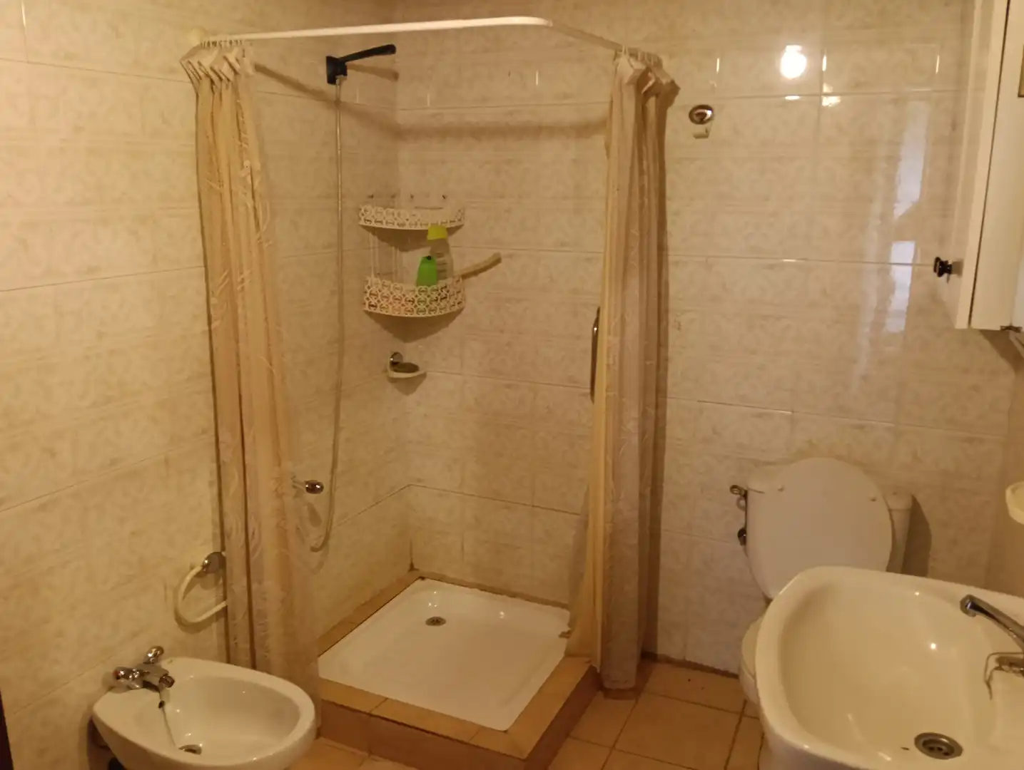 Baño de Casa adosada en venta en Vilasantar con Jardín privado