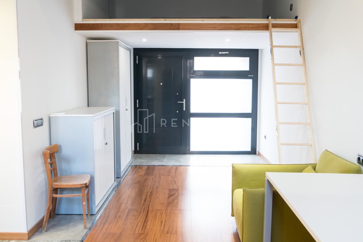 Study to rent in Carrer de Platja d'Aro, La Trinitat Nova