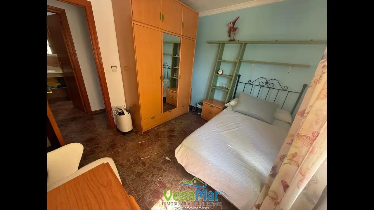 Schlafzimmer von Erdgeschoss zur Miete in Almuñécar