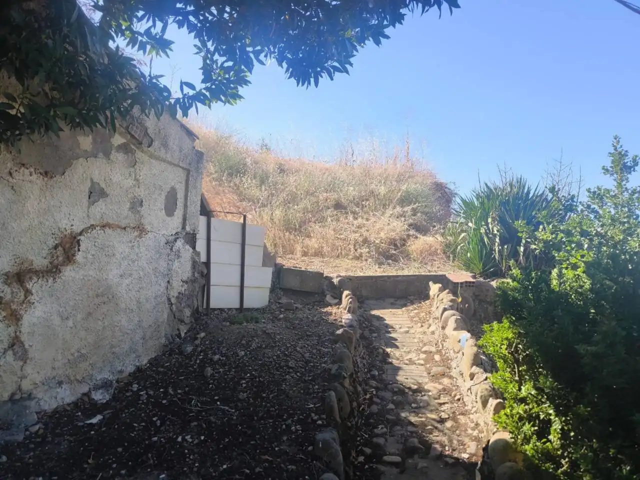 Casa o xalet en venda en León Capital  amb Calefacció, Jardí privat i Parquet
