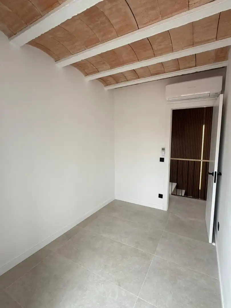 Houses for sale in Torrefarrera  with Air Conditioner and Storage room