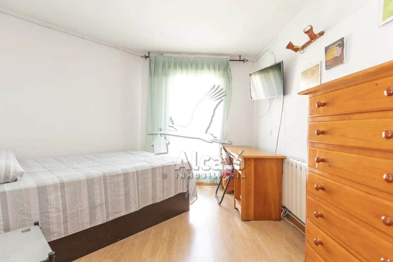 Habitación de Piso en venta en Madrid con Calefacción y Terraza