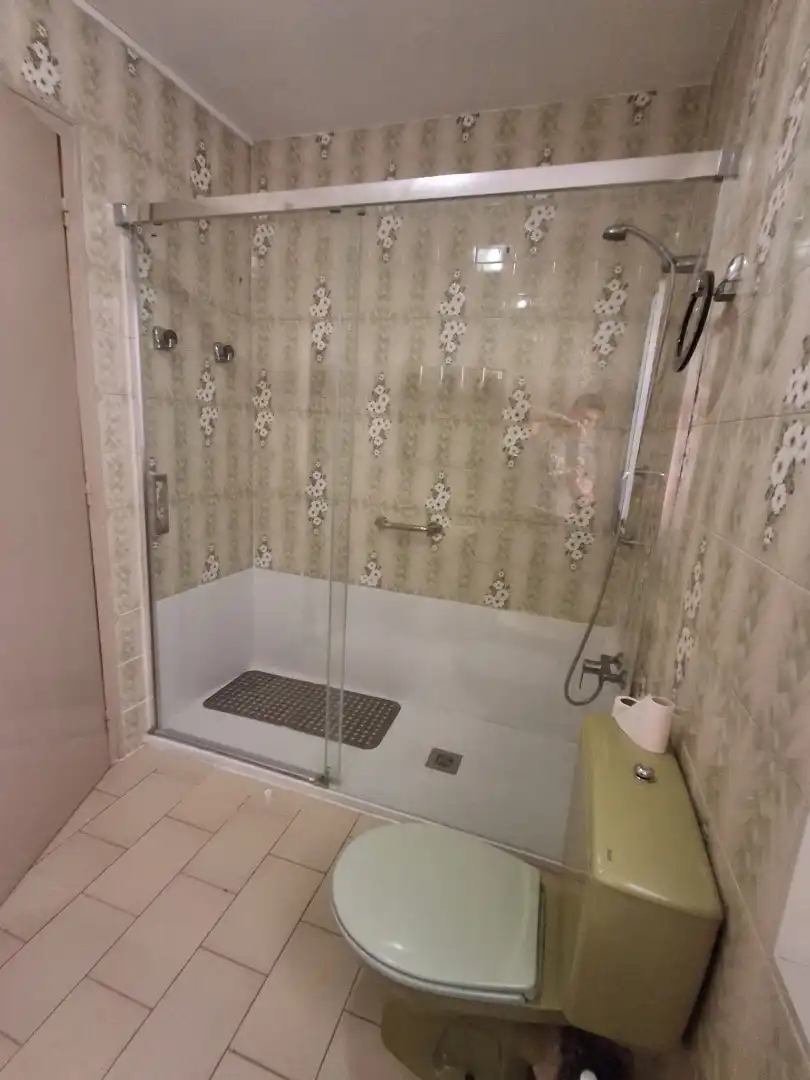 Baño de Casa o chalet en venta en Montbrió del Camp con Calefacción, Terraza y Horno