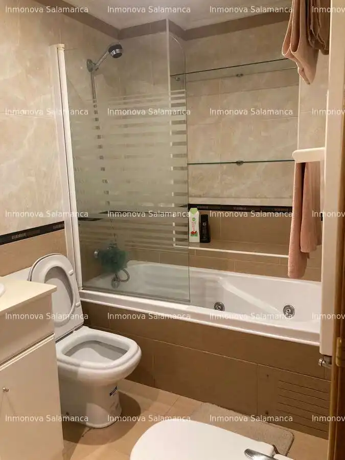 Flat with balcony to rent in Chinchibarra - Capuchinos, imagen 12