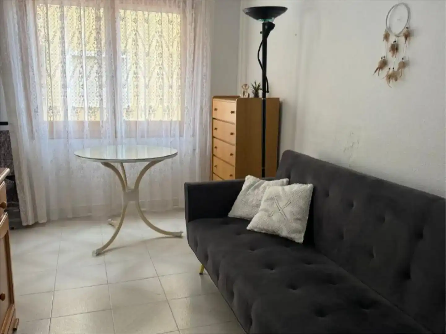 Sala d'estar de Pis en venda en Torrevieja amb Aire condicionat i Balcó