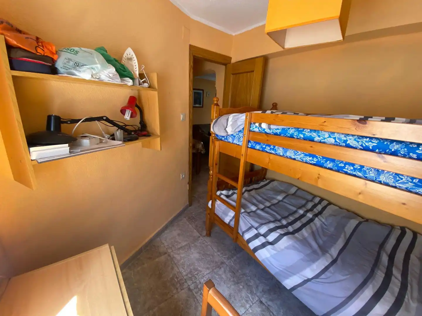 Bedroom of Flat for rent in Granada  with Air Conditioner, Heating and Furnished