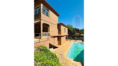 Foto 2 de Casa o chalet en venta en Begues, Barcelona
