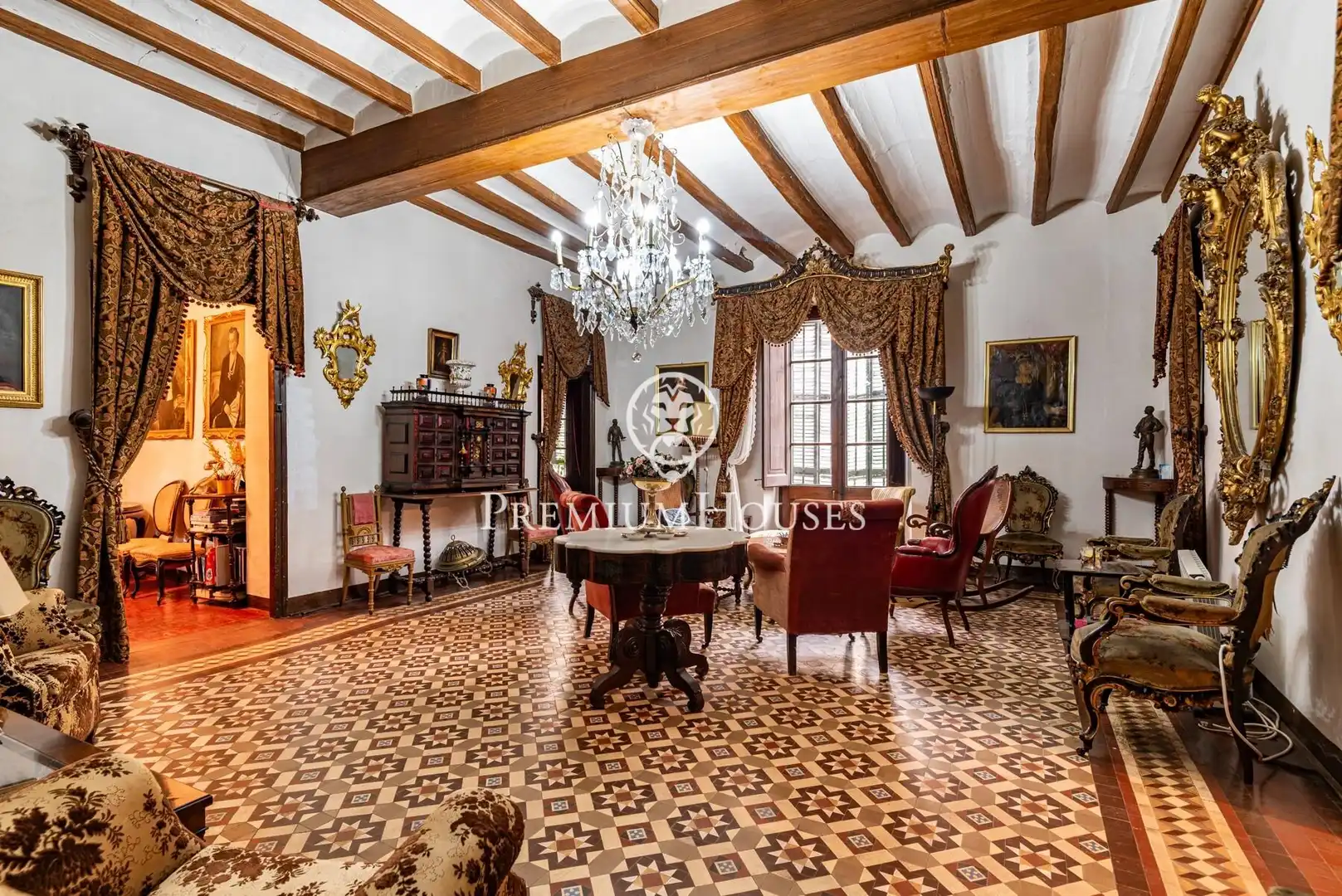 Comedor de Casa o chalet en venta en Vinyols i els Arcs con Jardín privado, Terraza y Trastero