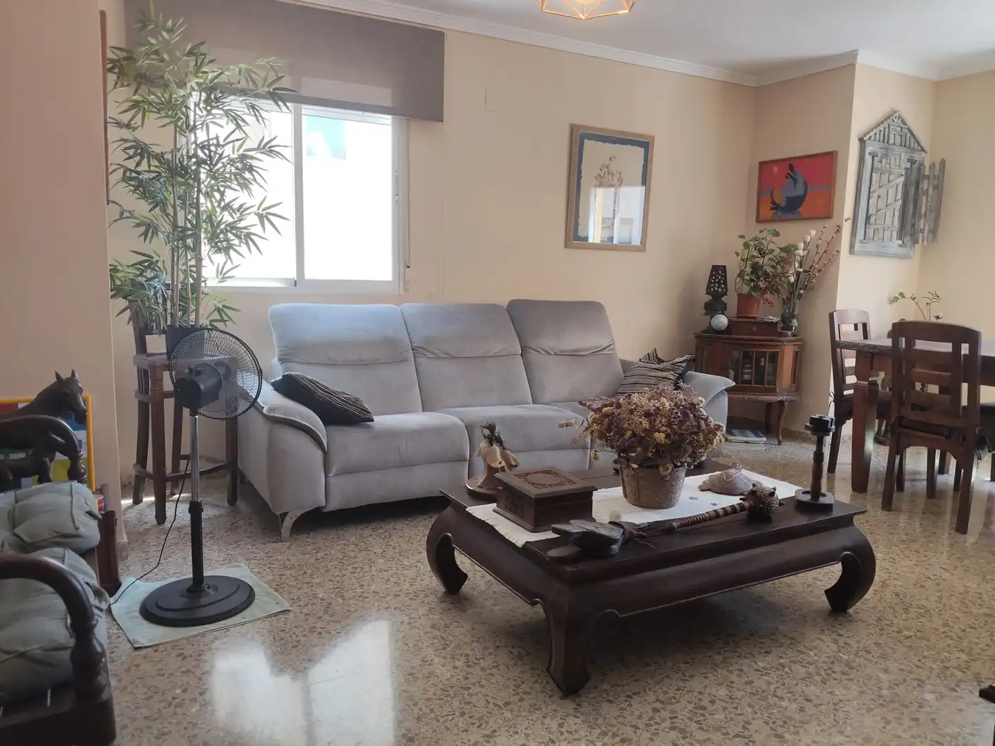 Sala de estar de Piso en venta en La Font d'en Carròs con Aire acondicionado, Trastero y Piscina comunitaria