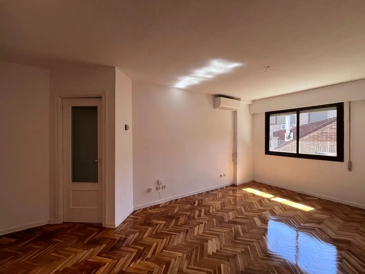 Sala de estar de Apartamento de alquiler en Las Rozas de Madrid con Aire acondicionado, Calefacción y Parquet