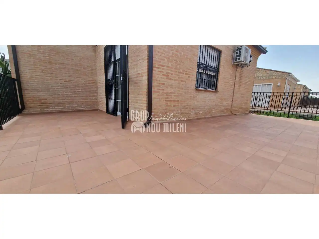 Exterior view of Houses for sale in Picassent  with Air Conditioner, Private garden and Terrace