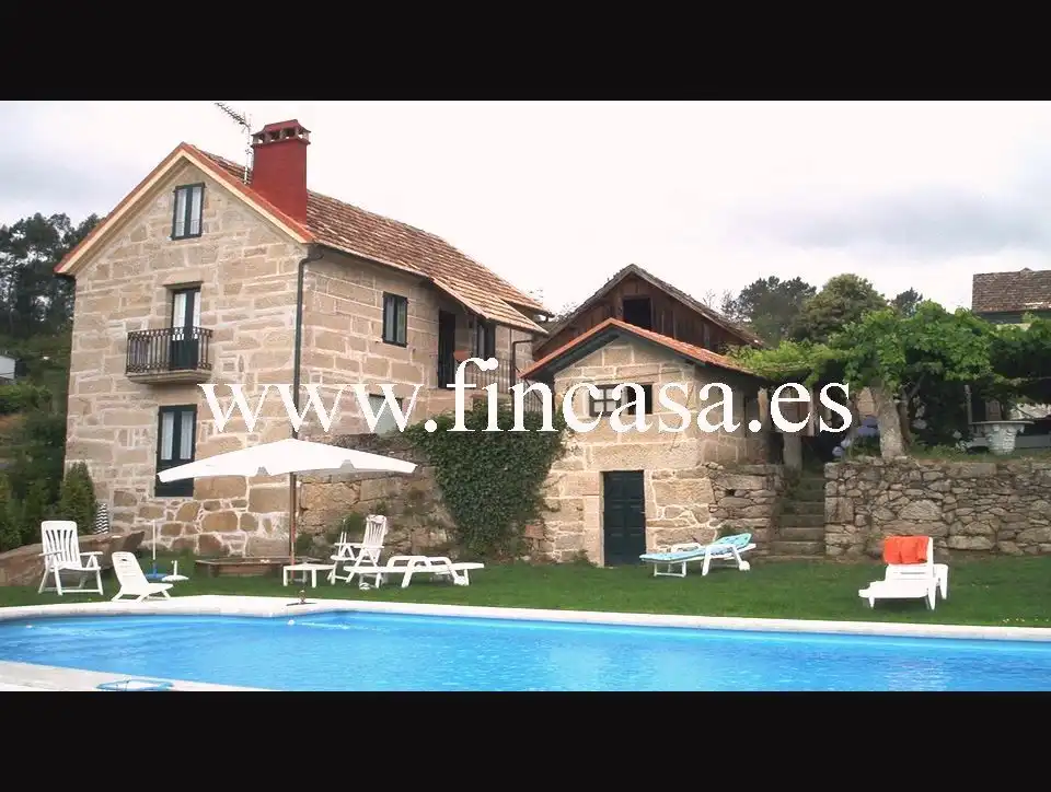 Piscina de Finca rústica en venta en Mondariz-Balneario con Jardín privado, Parquet y Terraza
