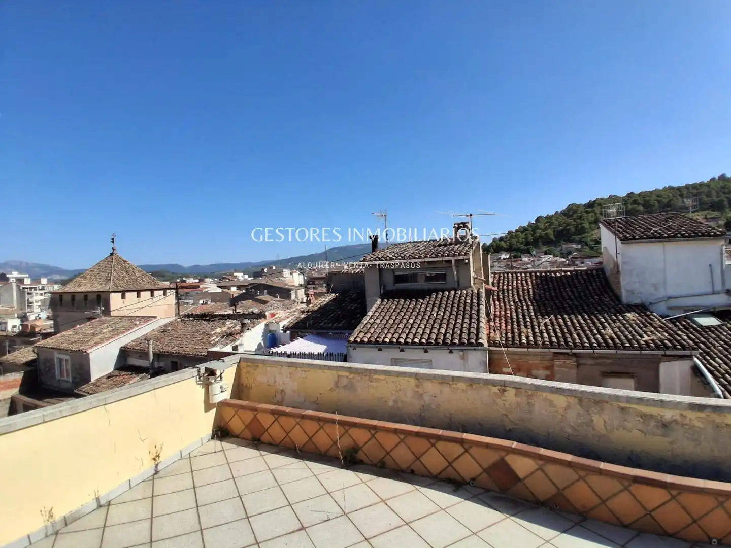 Vista exterior de Edifici en venda en Cocentaina