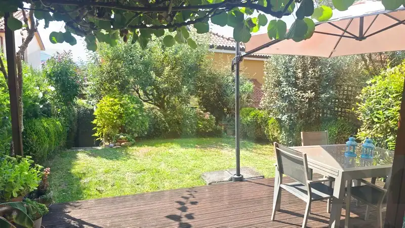 Terraza de Casa o chalet en venta en Sariego con Calefacción, Terraza y Trastero