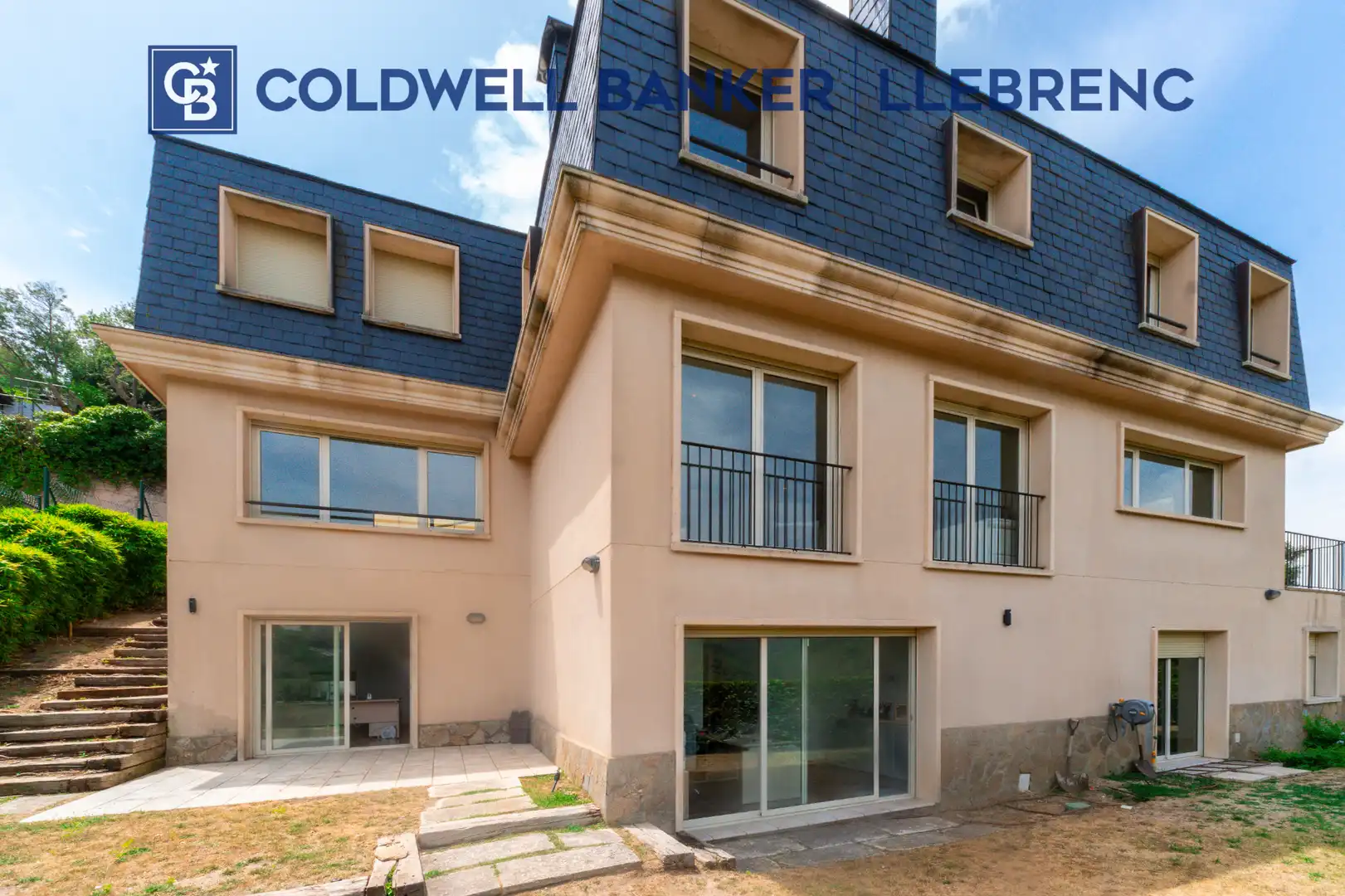 Vista exterior de Casa o chalet de alquiler en Barcelona con Aire acondicionado, Calefacción y Jardín privado
