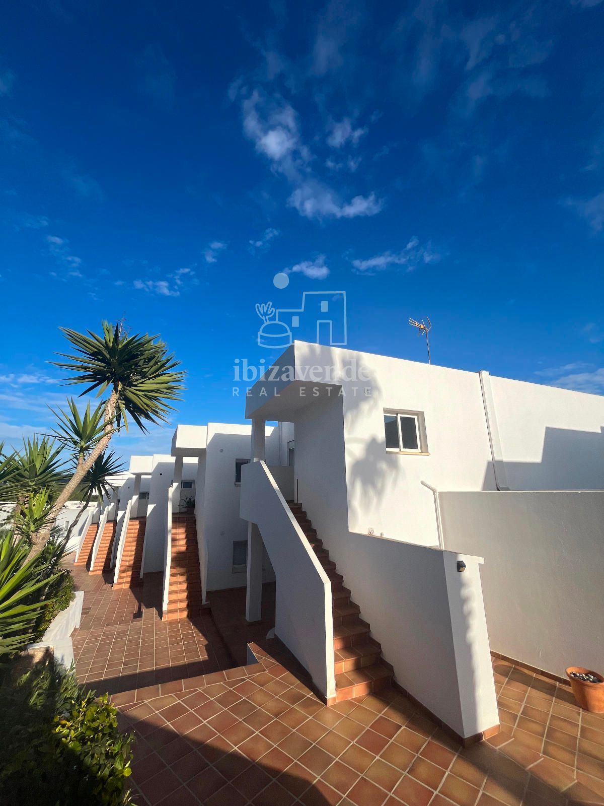 Exterior view of Flat to rent in Santa Eulària des Riu  with Air Conditioner, Heating and Terrace