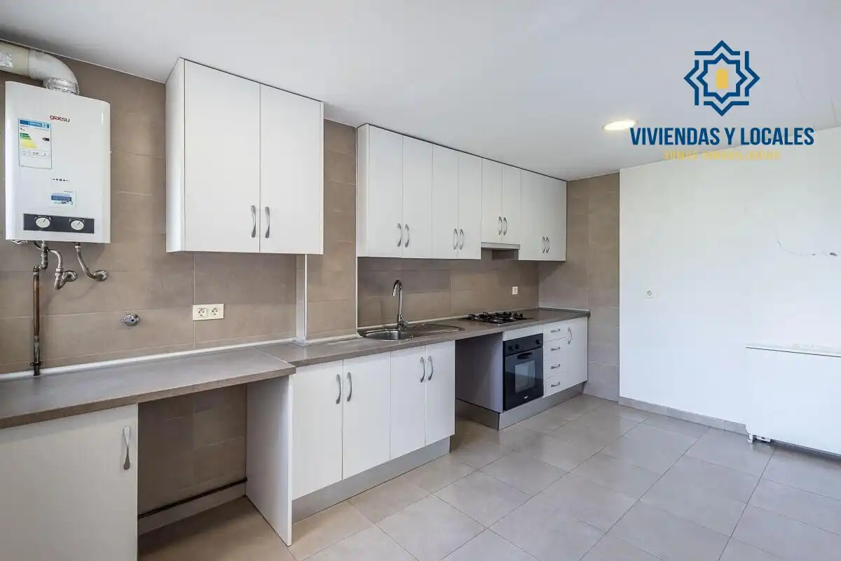 Piso con terraza en venta en Calle del Profesor Agustín Escribano 7, imagen 9