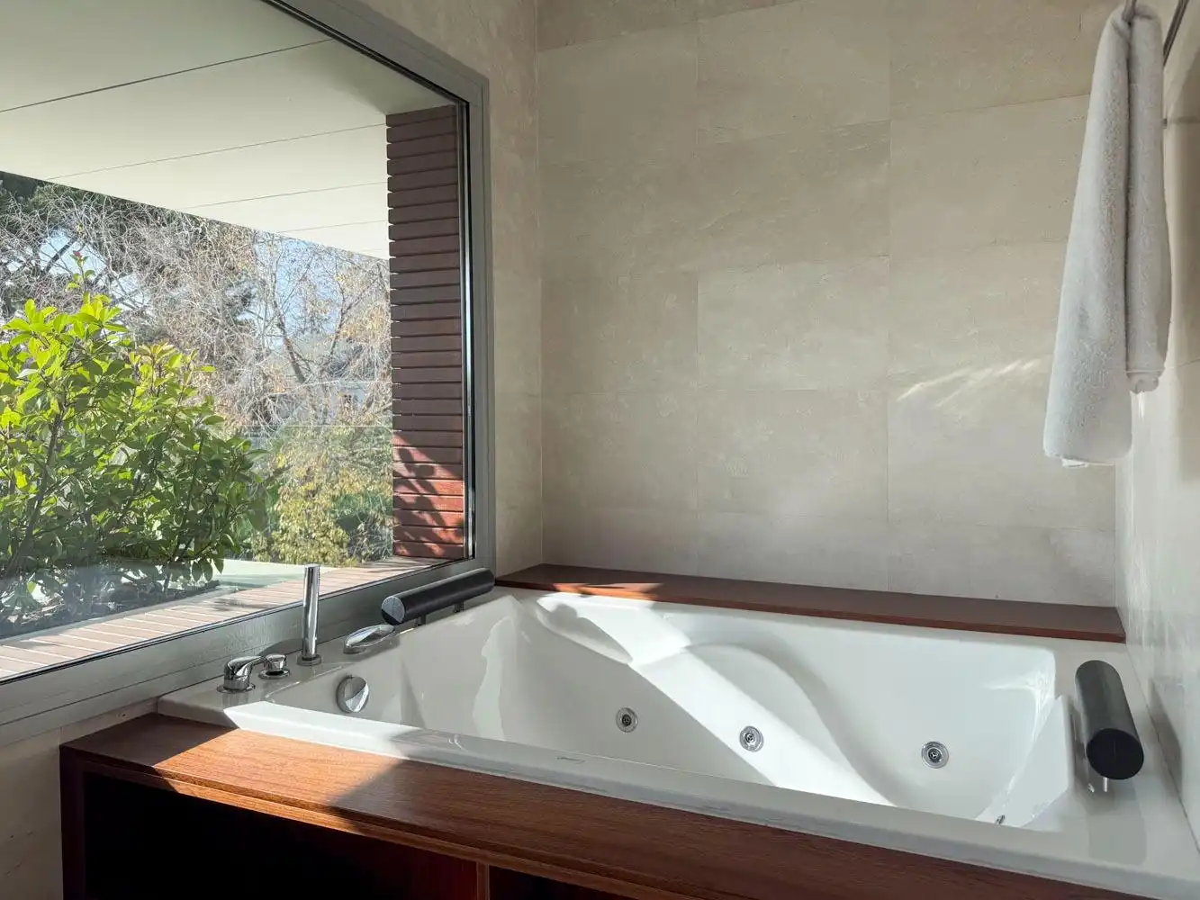 Bathroom of Houses for sale in Madrid  with Air Conditioner, Heating and Private garden