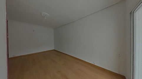 Foto 3 de Piso en venta en C/ Pedroñeras, Canillas, Madrid Capital