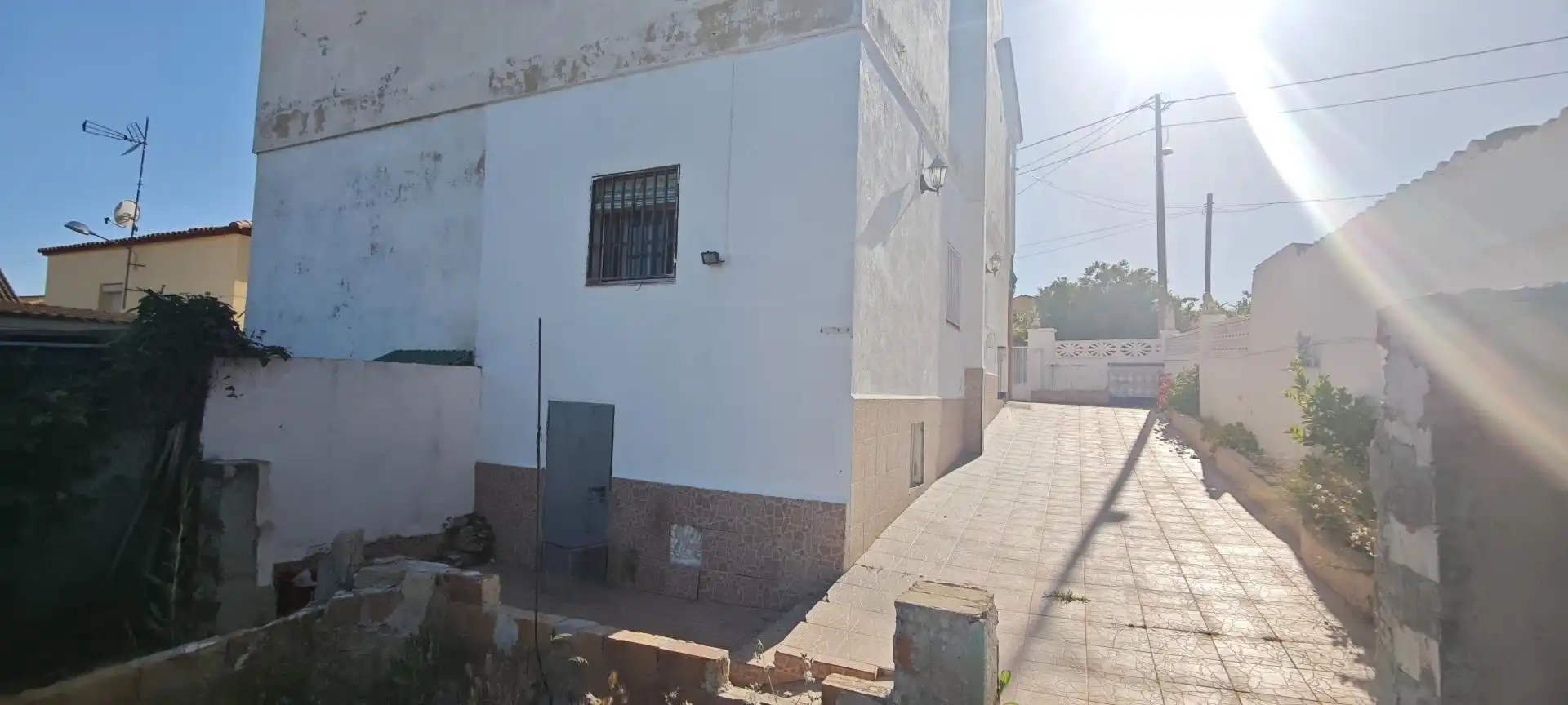 Vista exterior de Pis en venda en La Bisbal del Penedès amb Aire condicionat, Calefacció i Terrassa