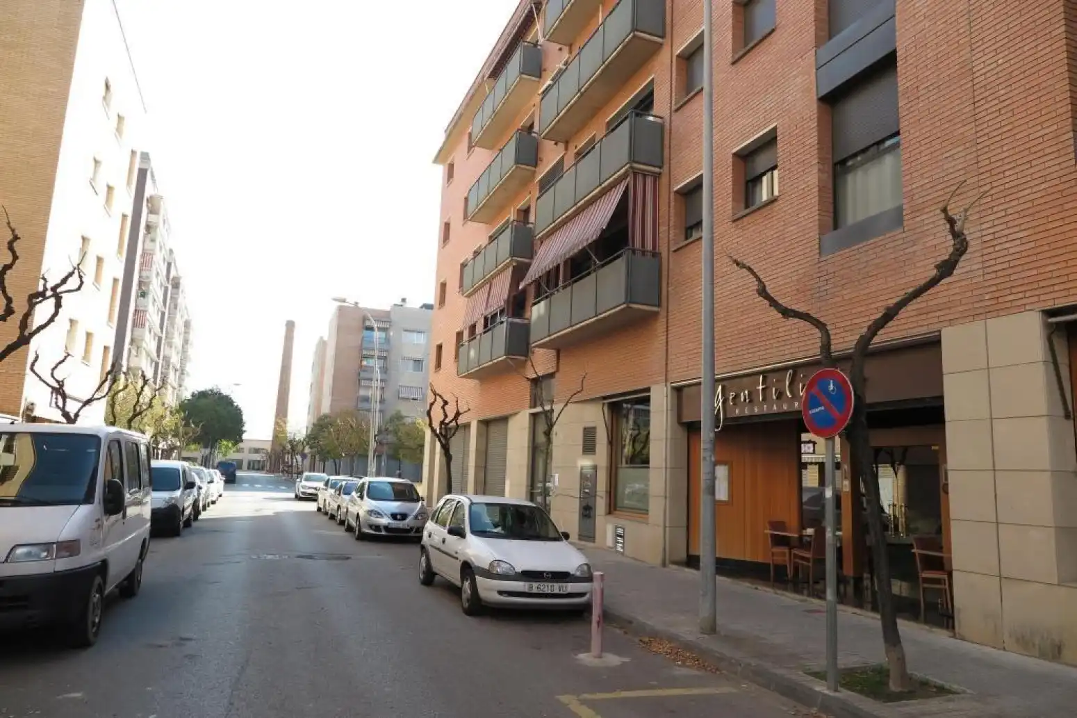 Vista exterior de Local en venta en La Llagosta