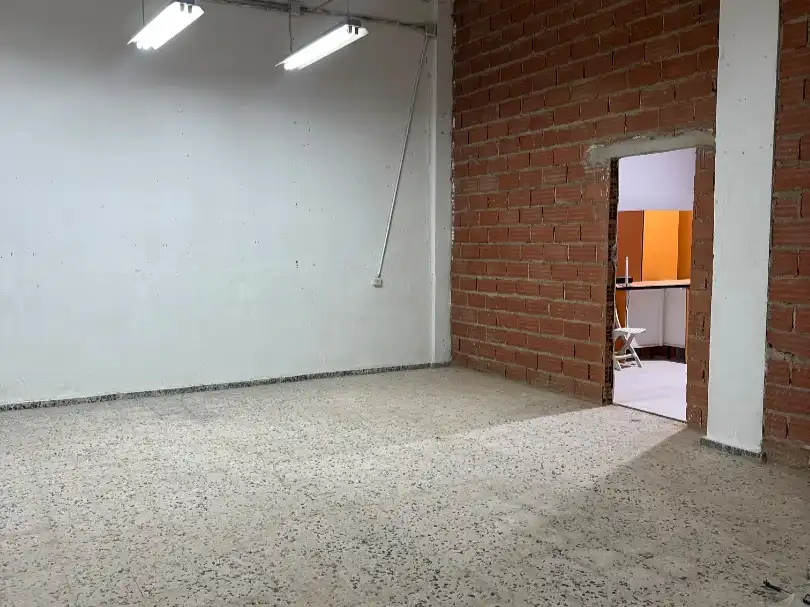 Gewerbefläche zum Verkauf in Calle Horta 9, imagen 6