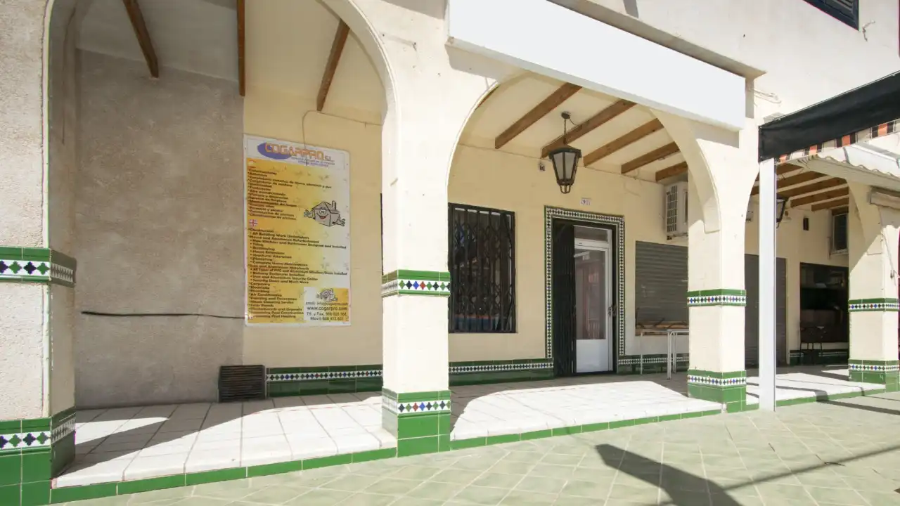 Local comercial en venda a La Mata, imagen 2