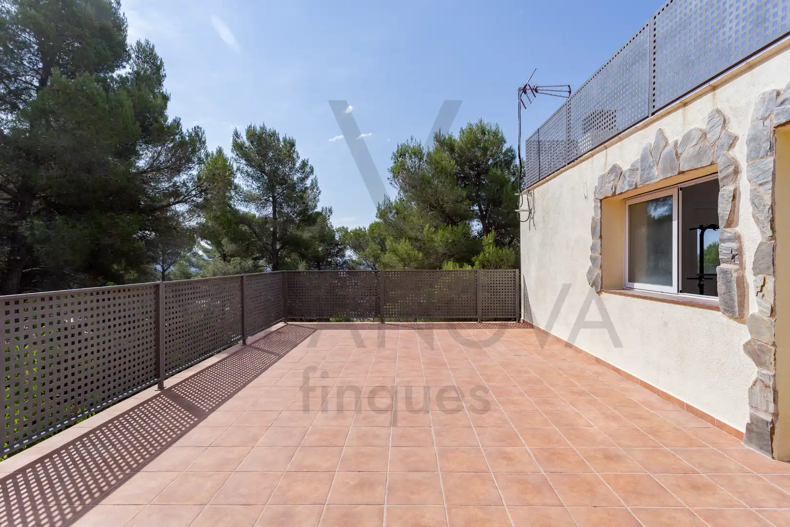 Terraza de Casa o chalet en venta en Cabra del Camp con Aire acondicionado, Calefacción y Jardín privado