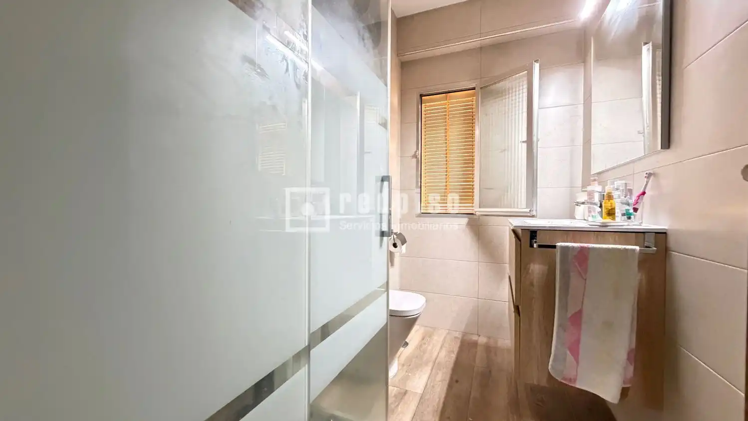 Badezimmer von Wohnung zum Verkauf in Leganés mit Heizung und Terrasse