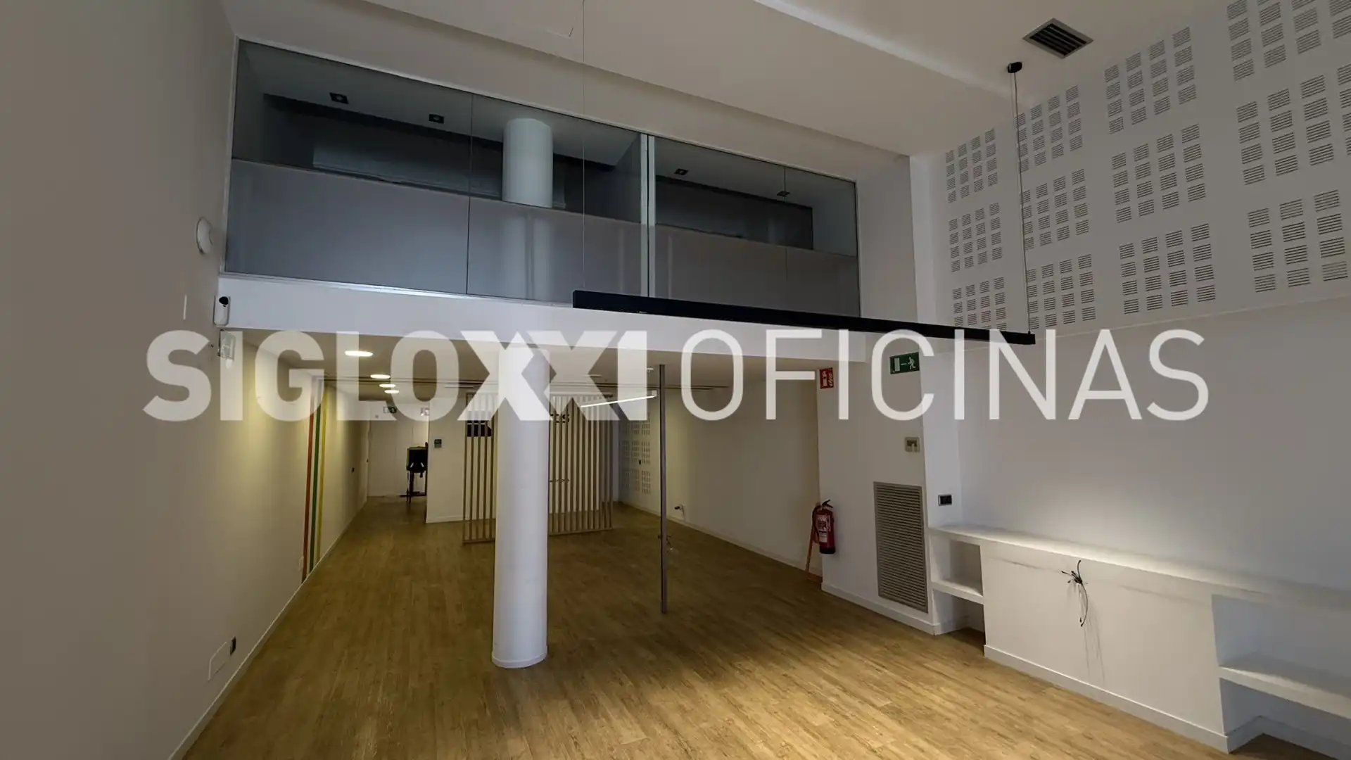 Office space to rent in DIPUTACIO, imagen 2