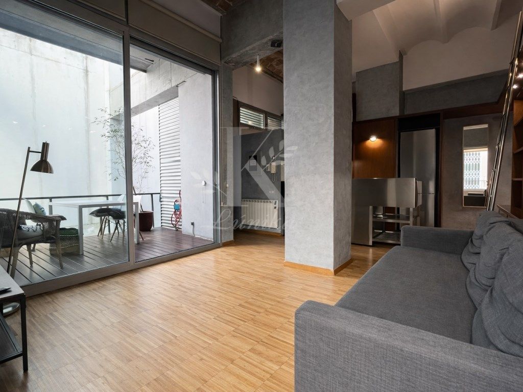 Living room of Flat for sale in  Barcelona Capital