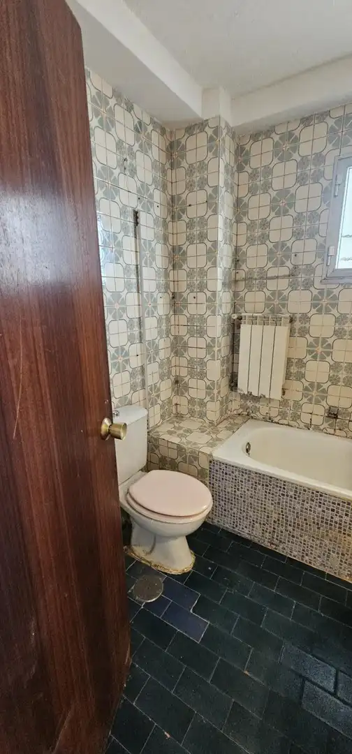Badezimmer von Wohnung zum Verkauf in Fuenlabrada mit Terrasse