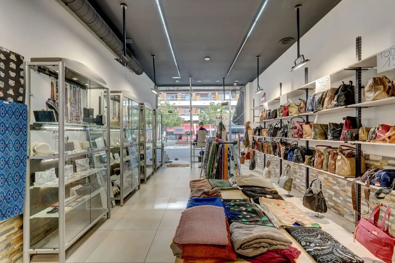 Locale commerciale in vendita a Centro - Mendibil - Santiago, imagen 12