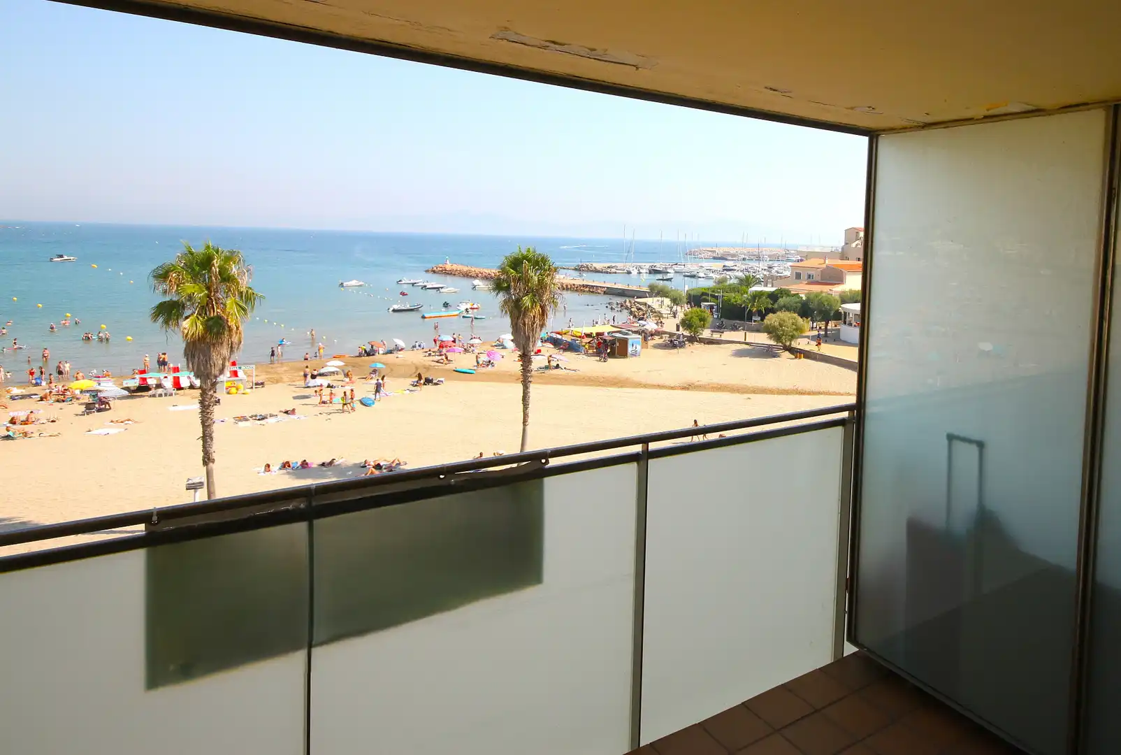 Schlafzimmer von Wohnungen zum Verkauf in L'Escala mit Klimaanlage, Heizung und Terrasse