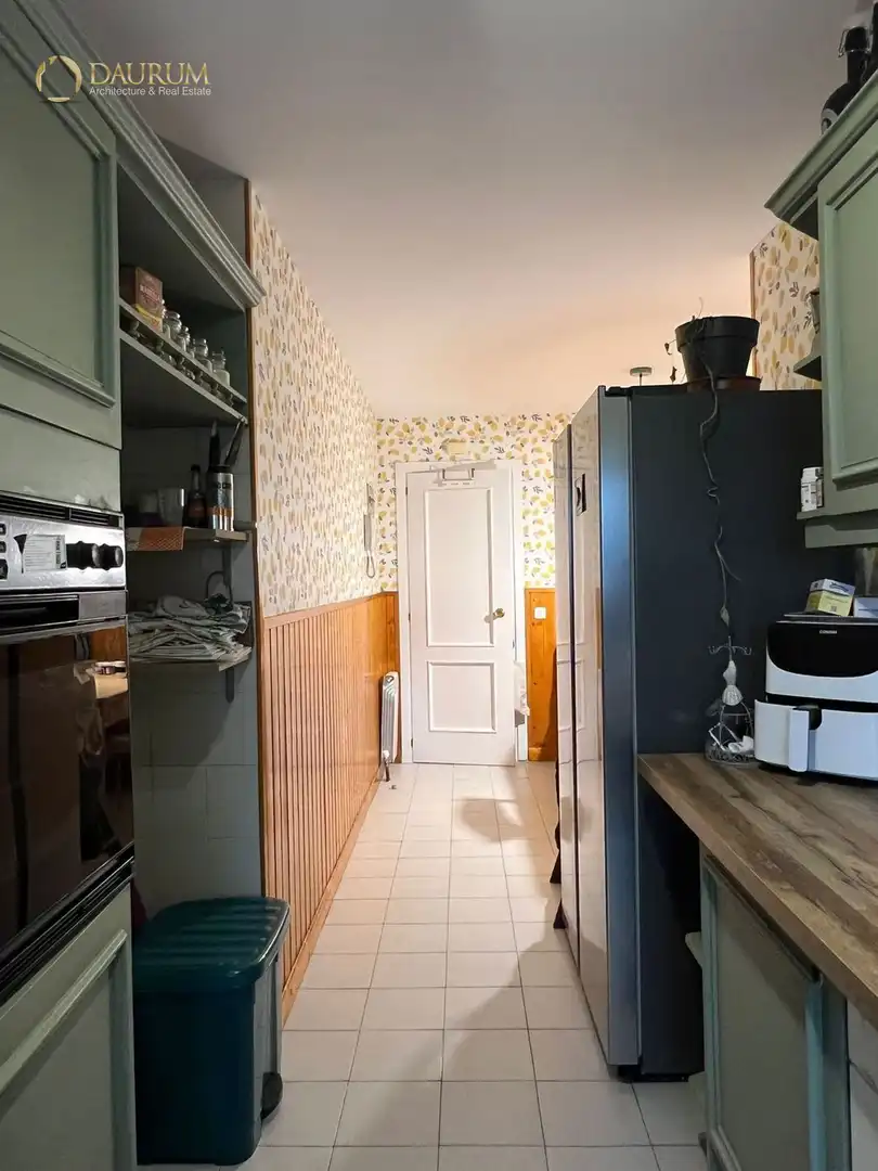 Küche von Wohnung zum Verkauf in Madrid mit Klimaanlage, Heizung und Terrasse