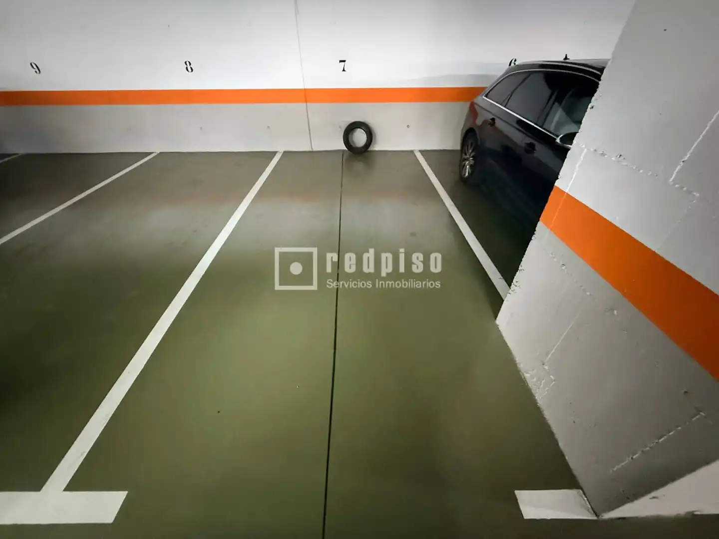 Einzelparkplatz mit Aufzug zum Verkauf in de Bucaramanga