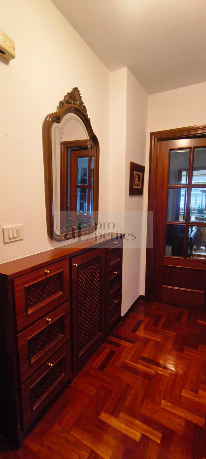 Pis en venda en Vigo  amb Calefacció, Parquet i Traster