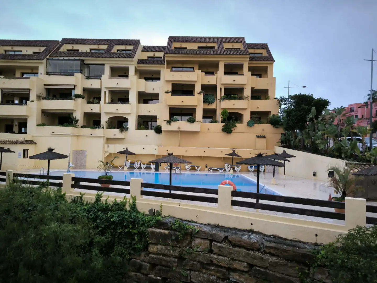 Vista exterior de Apartamento en venta en Manilva con Aire acondicionado, Terraza y Trastero