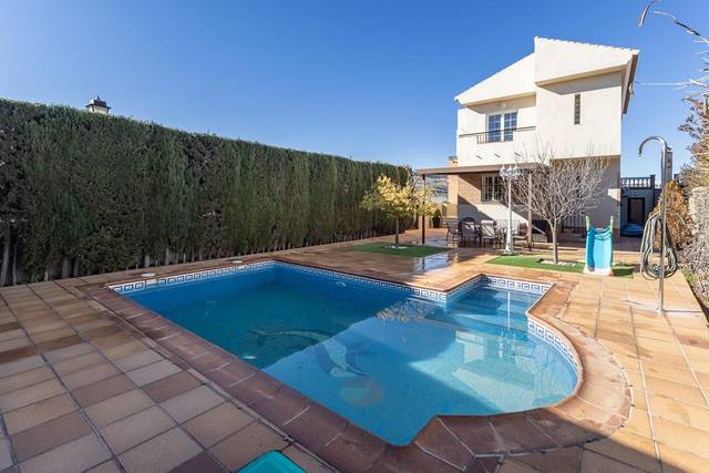 Casa-chalet en Venta en Arenas del Rey