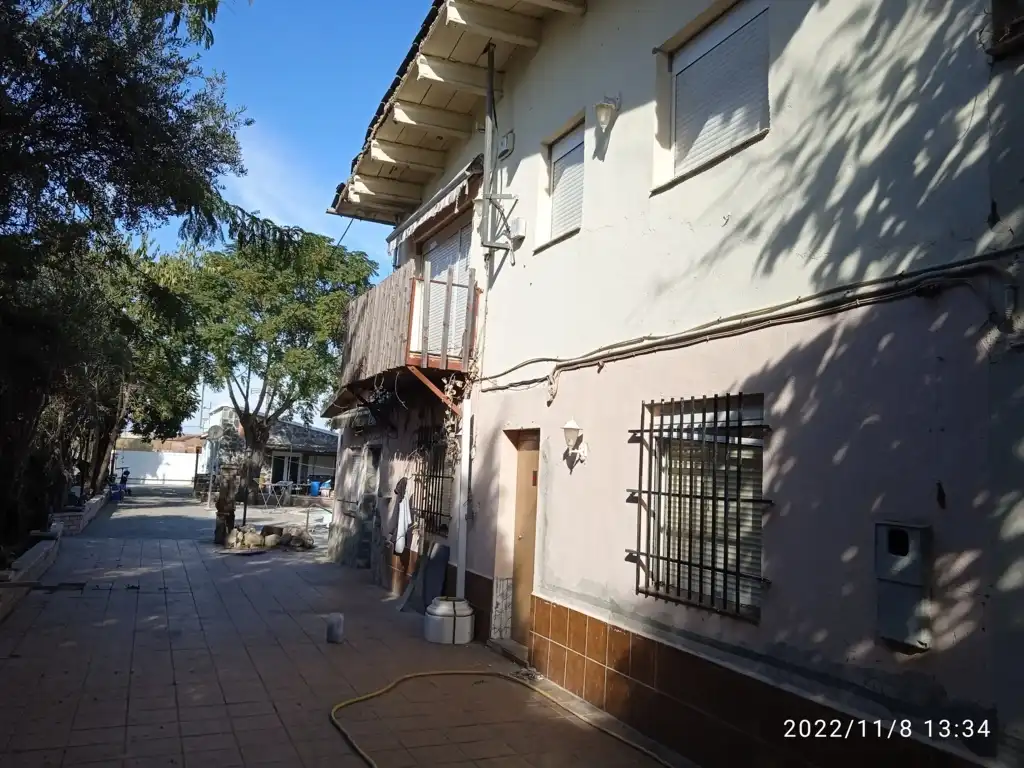 Vista exterior de Casa o xalet en venda en Térmens amb Terrassa i Piscina