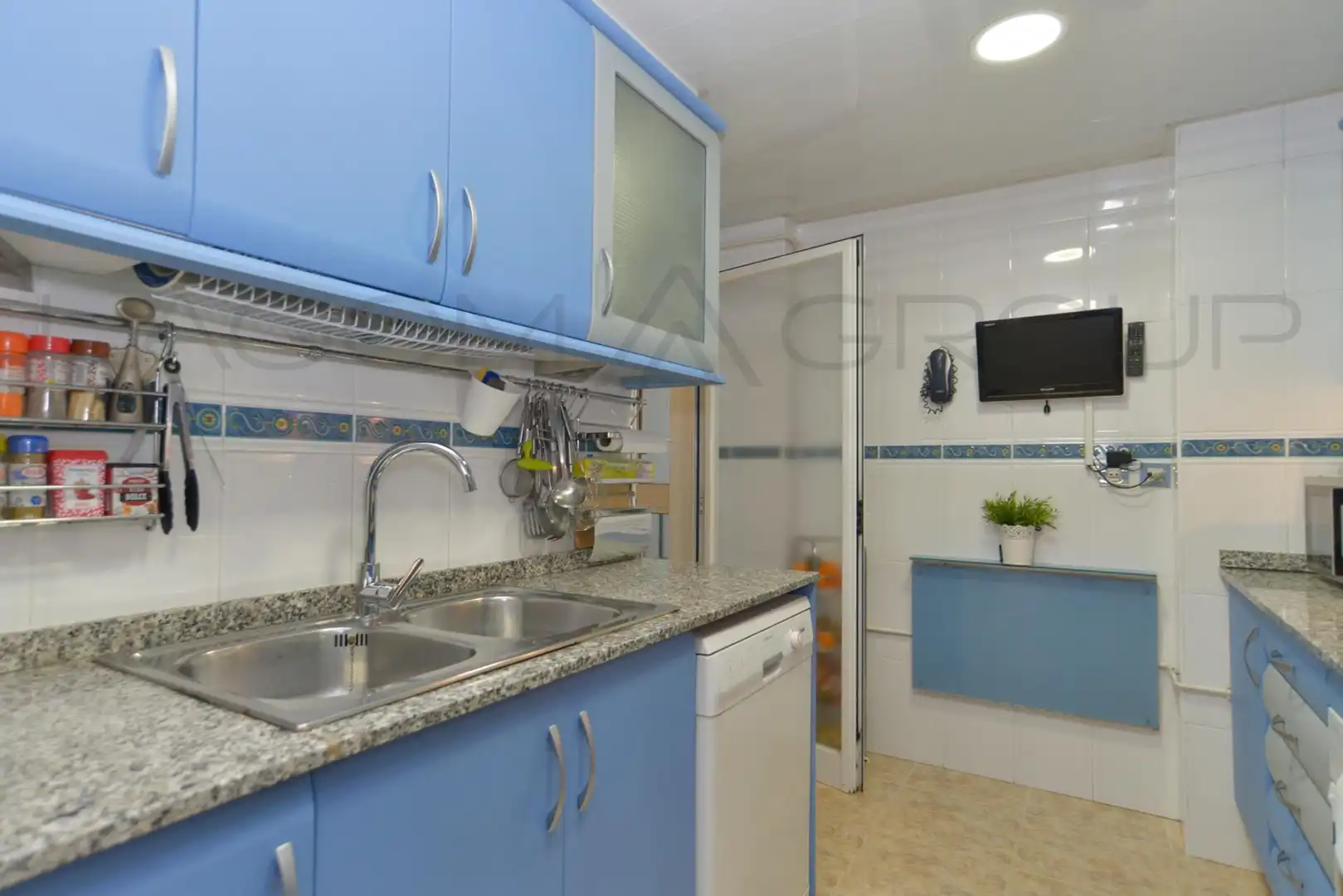 Cuina de Pis en venda en Viladecans amb Aire condicionat, Calefacció i Balcó