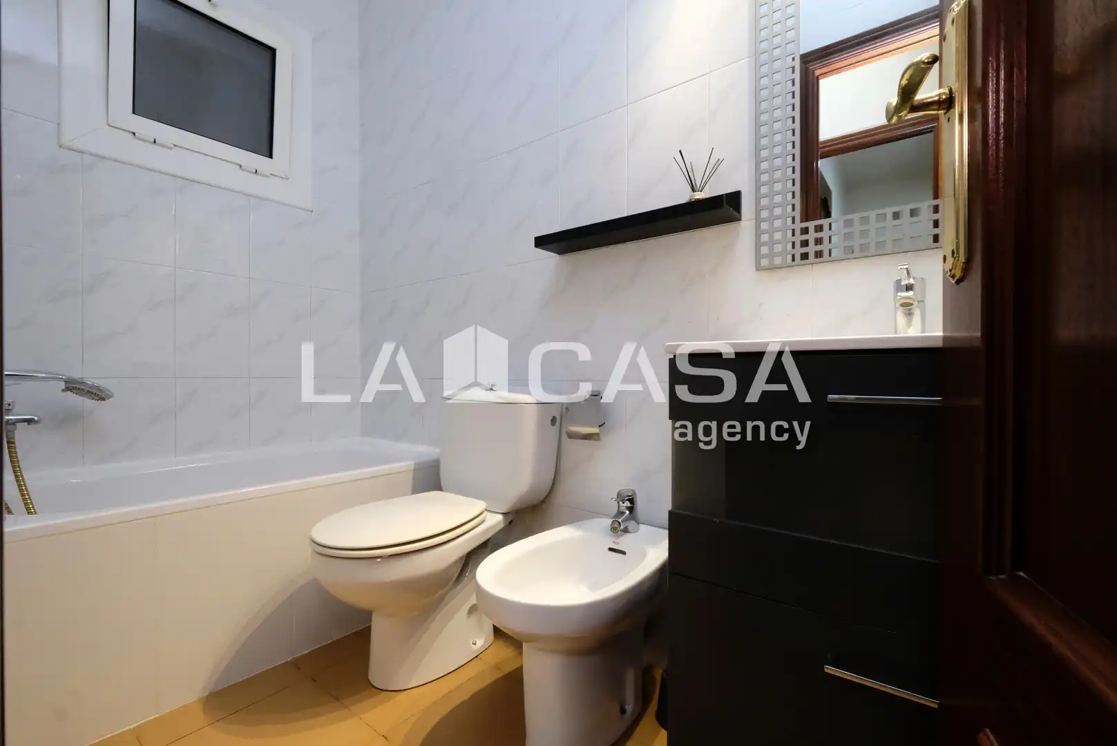 Baño de Piso en venta en Barcelona con Balcón