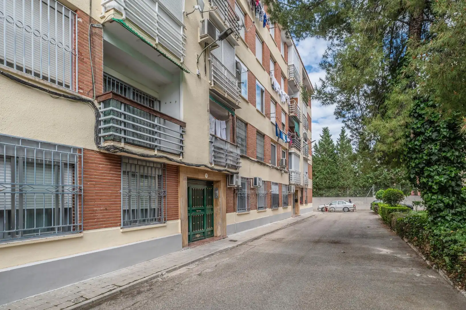 Vista exterior de Piso en venta en Aranjuez con Terraza