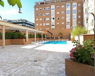 Swimming pool of Flat to rent in  Madrid Capital  with Air Conditioner