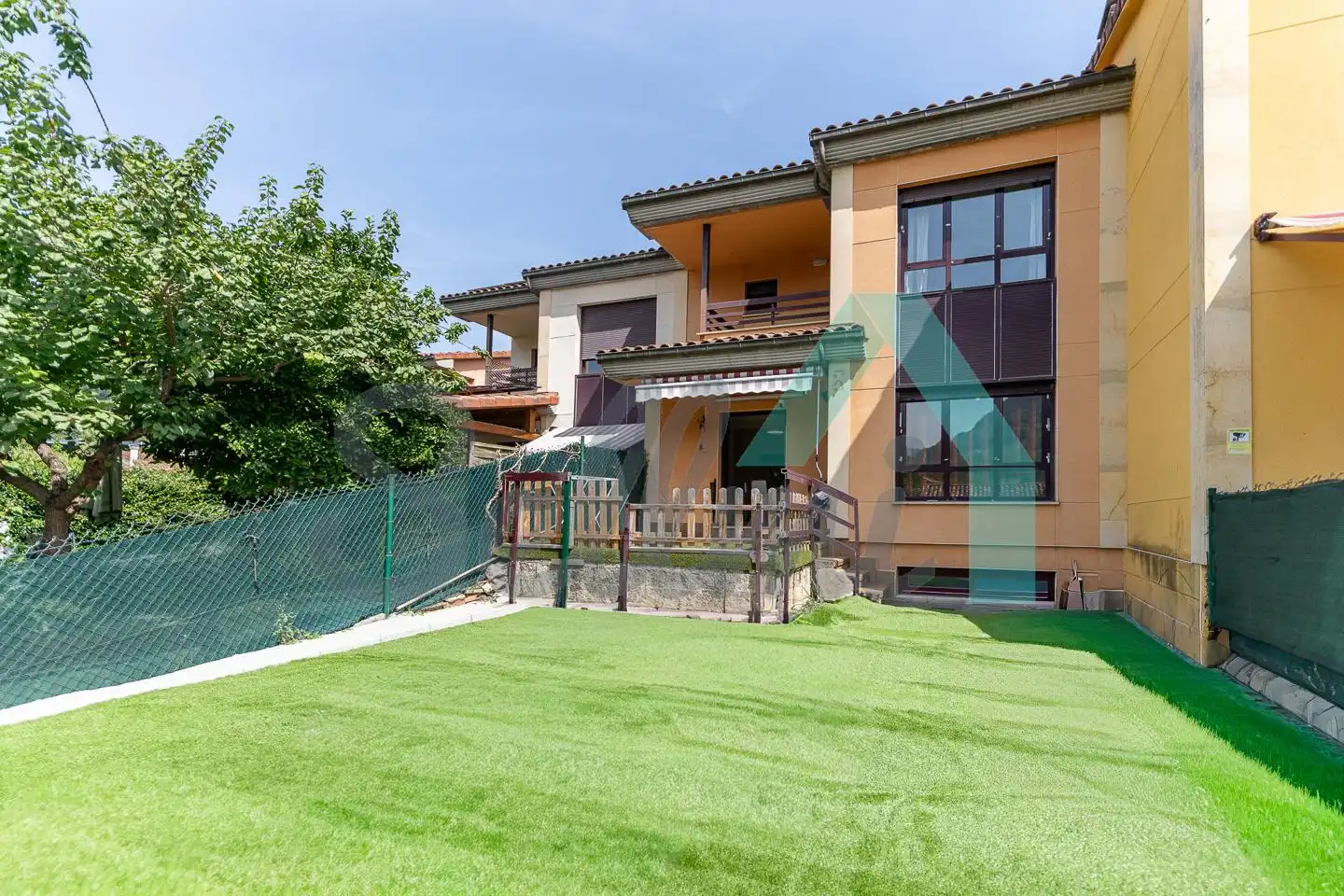 Casa a schiera con giardino in vendita a Urbanización Río Nalón, imagen 2