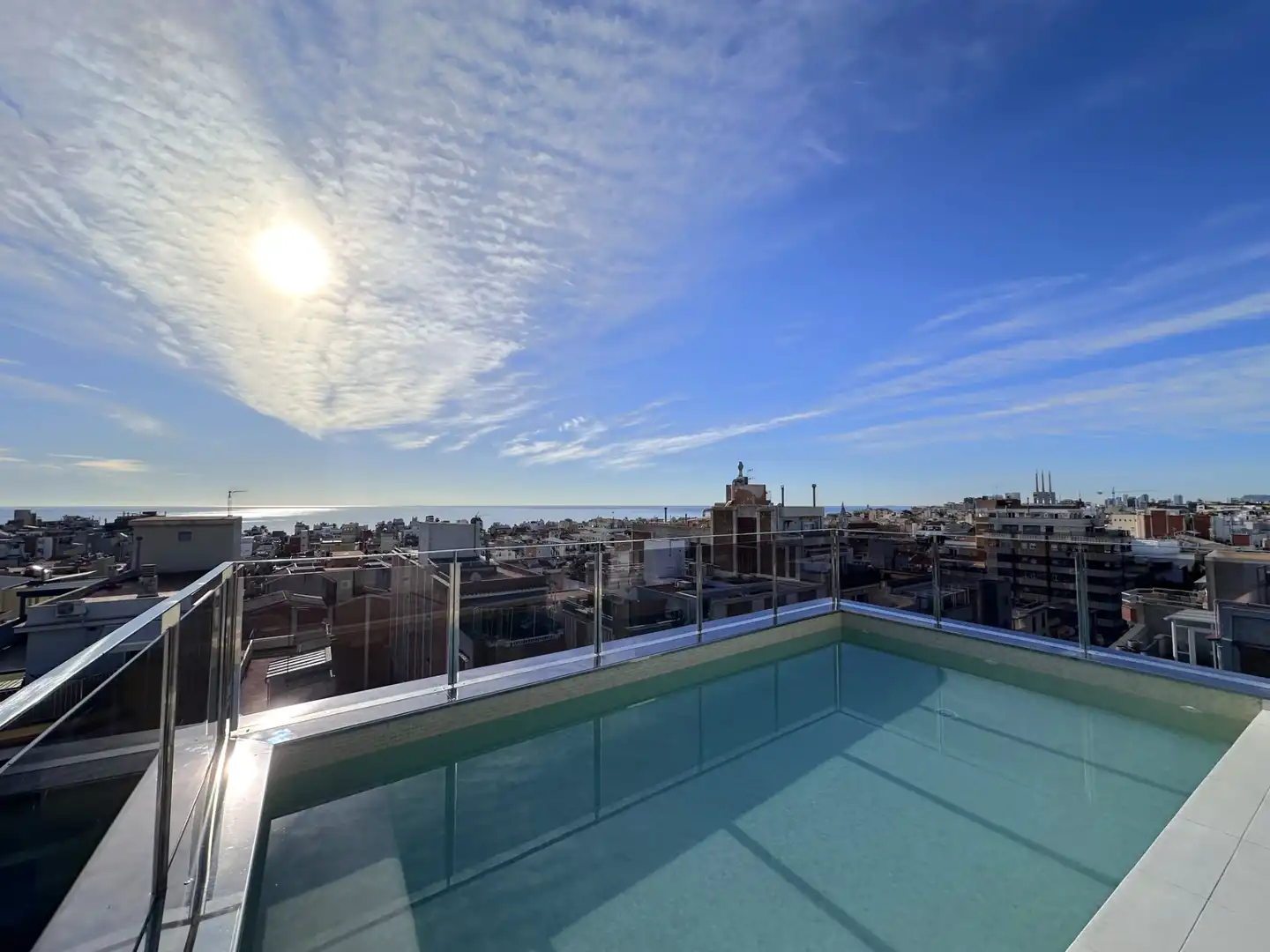 Piscina de Piso en venta en Badalona con Aire acondicionado, Calefacción y Parquet