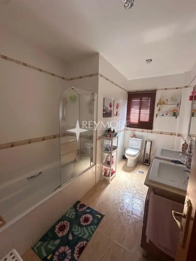 Baño de Casa o chalet en venta en La Victoria con Aire acondicionado, Calefacción y Trastero