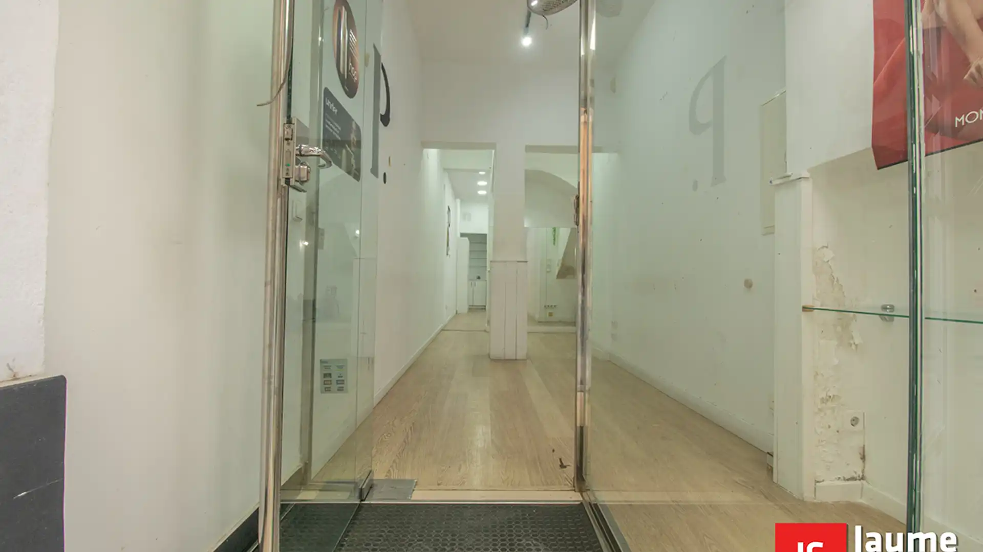 Premises for rent in Plaça de la Vila, 9, Centre