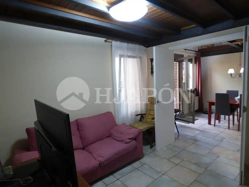 Sala d'estar de Casa o xalet en venda en Teià amb Calefacció, Jardí privat i Terrassa